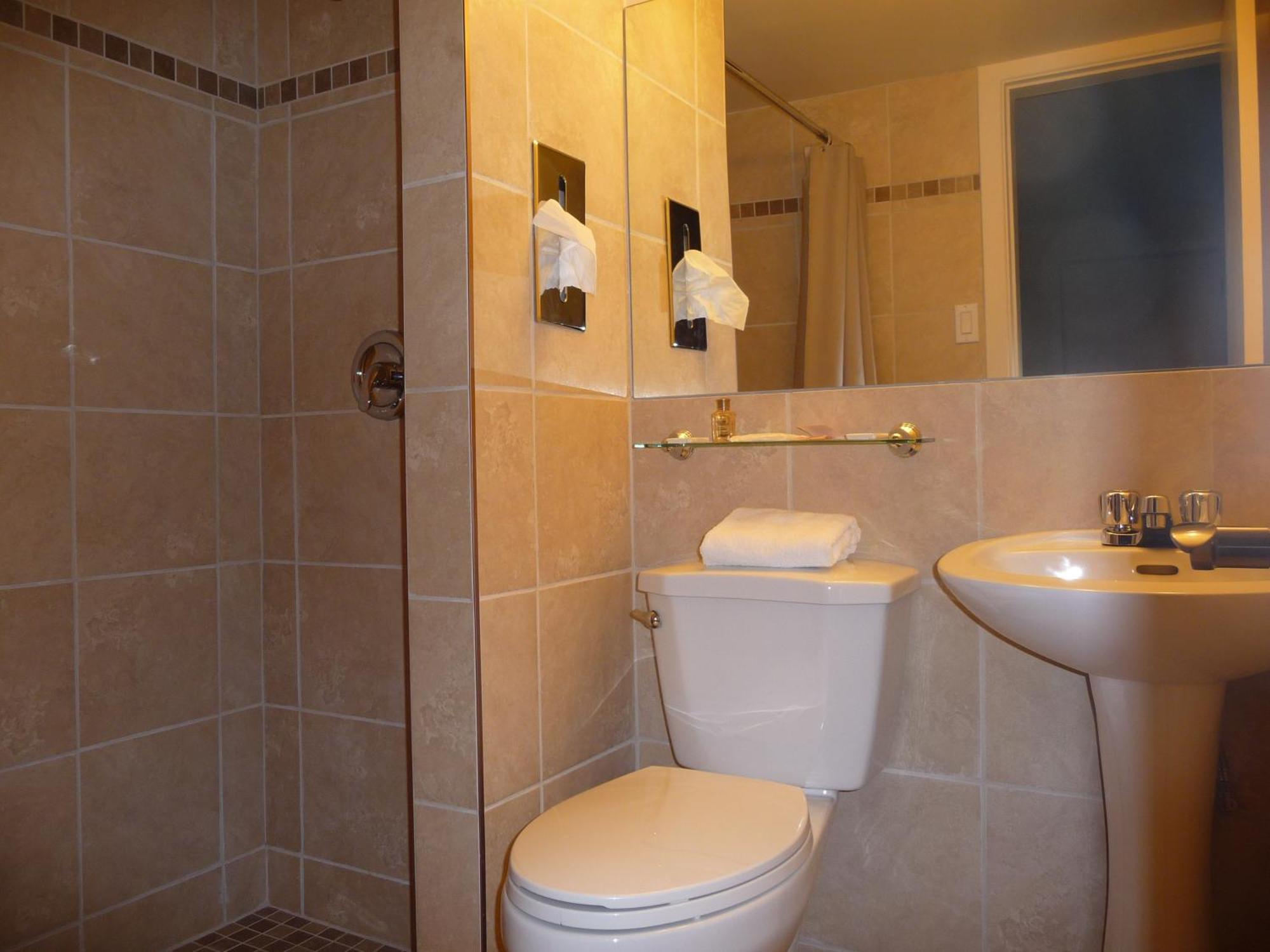 Motel Du Fleuve Brossard Oda fotoğraf