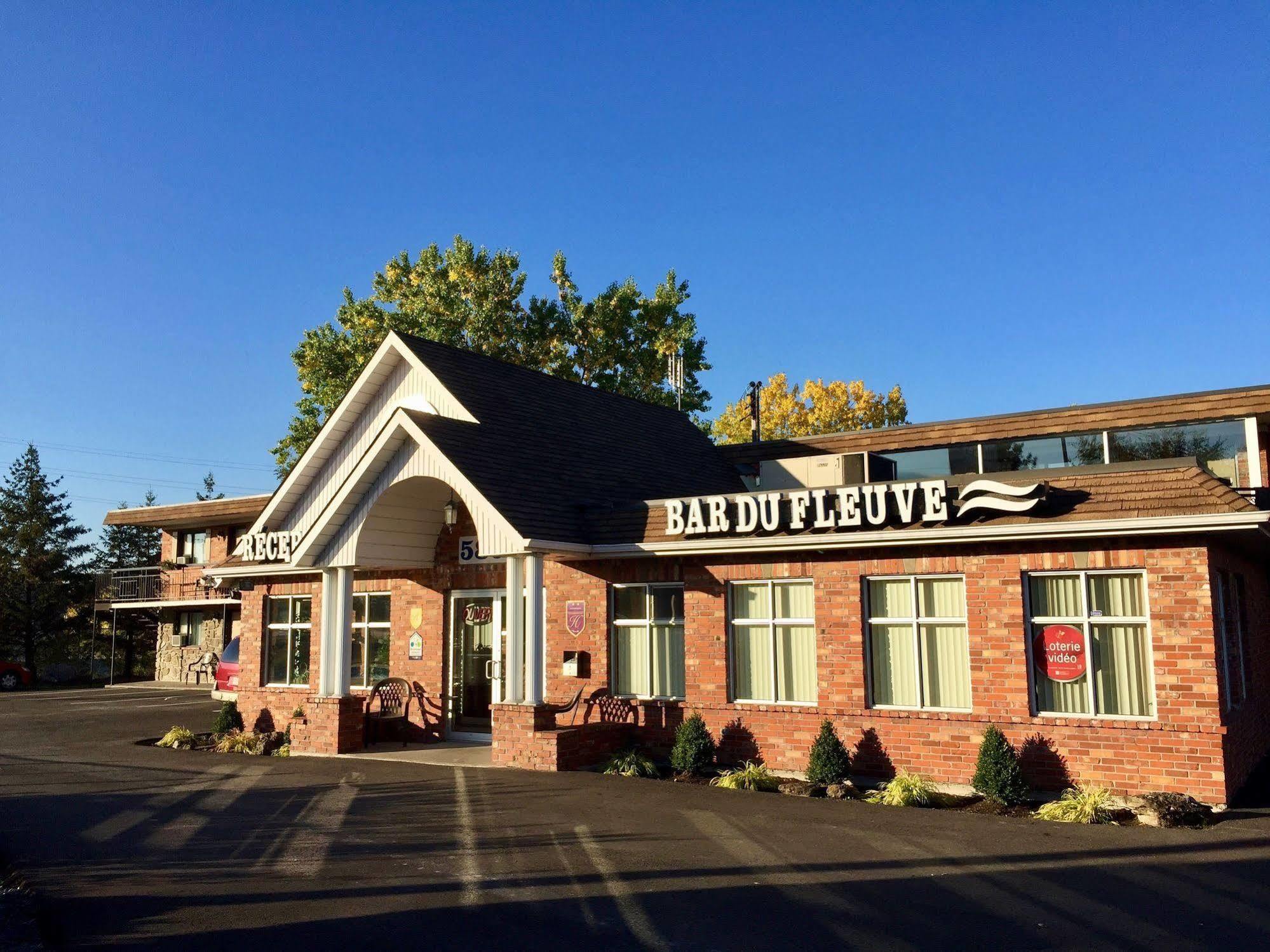 Motel Du Fleuve Brossard Dış mekan fotoğraf