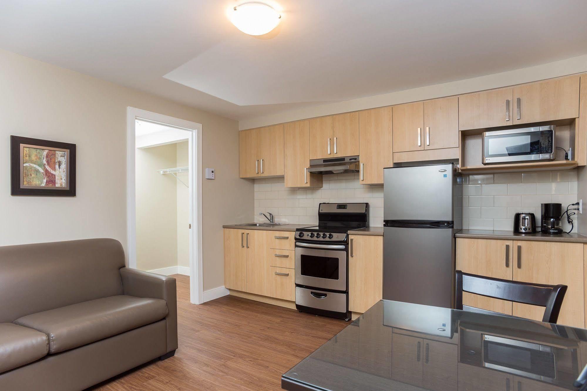Motel Du Fleuve Brossard Dış mekan fotoğraf